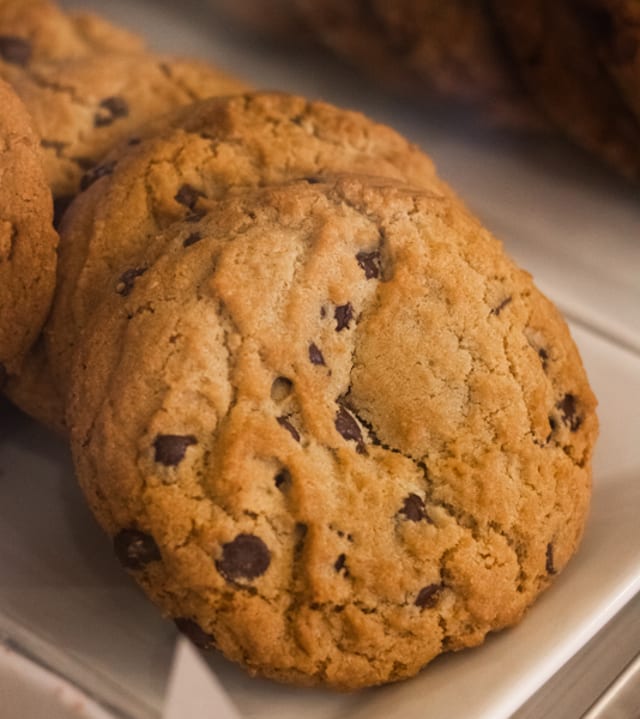 Jumbo Cookie: Chocolate Chip.